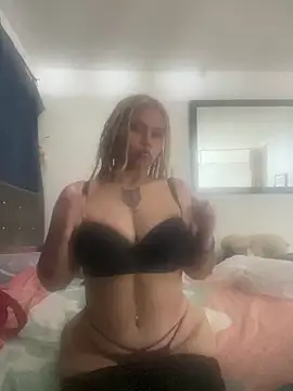 Snapshot of SamanthaBlonde777 chatting on 03.31.26 SamanthaBlonde777 online show from 03.31.26