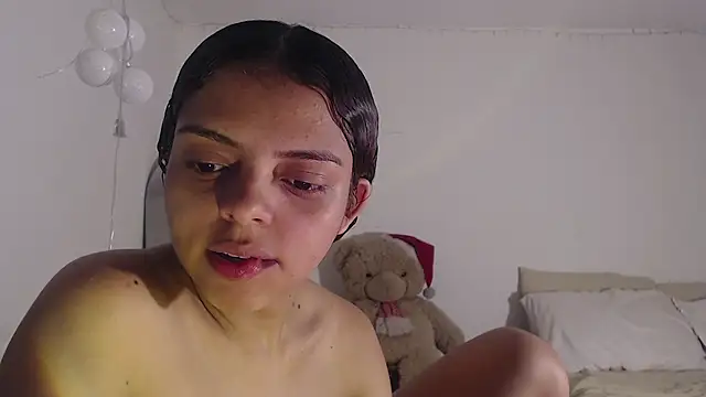 ValienteGirl  online show from 02.22.26