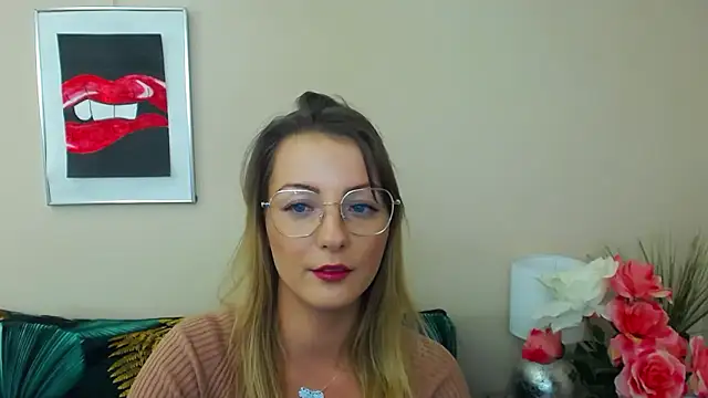 Snapshot of NatalieSexy chatting on 12.02.24 NatalieSexy online show from 12.02.24