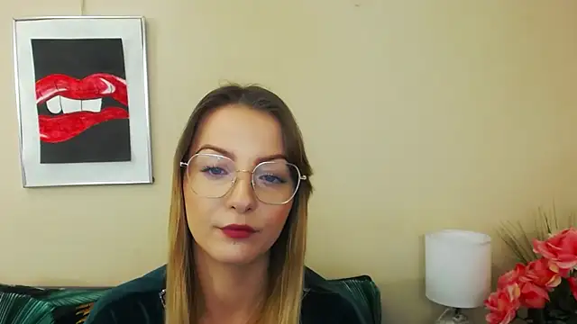 Snapshot of NatalieSexy chatting on 01.02.25 NatalieSexy online show from 01.02.25