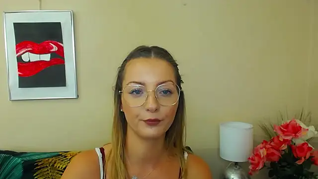 Snapshot of NatalieSexy chatting on 01.03.25 NatalieSexy online show from 01.03.25