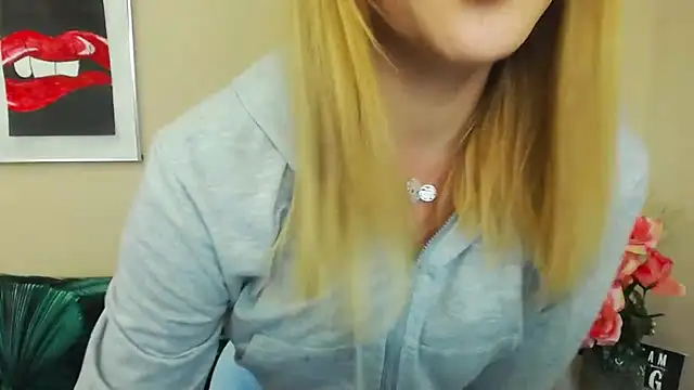 Snapshot of NatalieSexy chatting on 01.13.25 NatalieSexy online show from 01.13.25