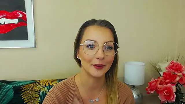 Snapshot of NatalieSexy chatting on 01.14.25 NatalieSexy online show from 01.14.25