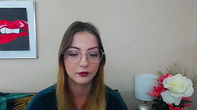 Snapshot of NatalieSexy chatting on 02.03.25 NatalieSexy online show from 02.03.25