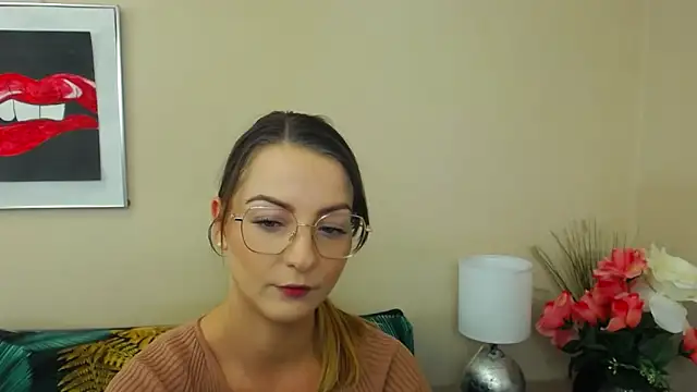 Snapshot of NatalieSexy chatting on 02.04.25 NatalieSexy online show from 02.04.25