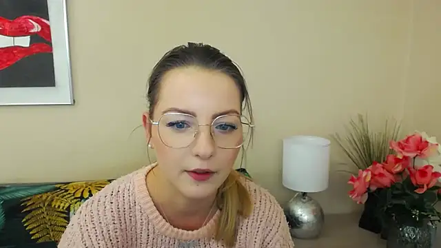 Snapshot of NatalieSexy chatting on 02.11.25 NatalieSexy online show from 02.11.25