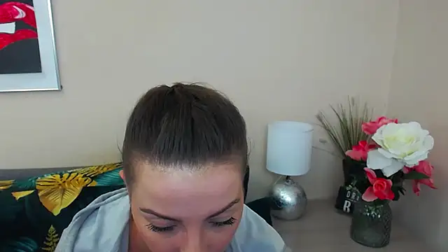 Snapshot of NatalieSexy chatting on 02.20.25 NatalieSexy online show from 02.20.25