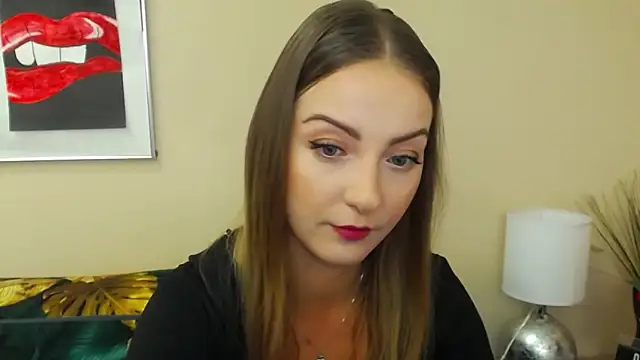 Snapshot of NatalieSexy chatting on 09.23.25 NatalieSexy online show from 09.23.25