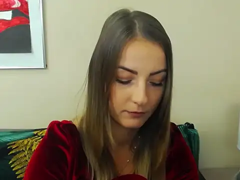 Snapshot of NatalieSexy chatting on 10.15.25 NatalieSexy online show from 10.15.25