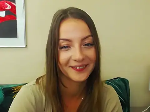 Snapshot of NatalieSexy chatting on 10.22.25 NatalieSexy online show from 10.22.25