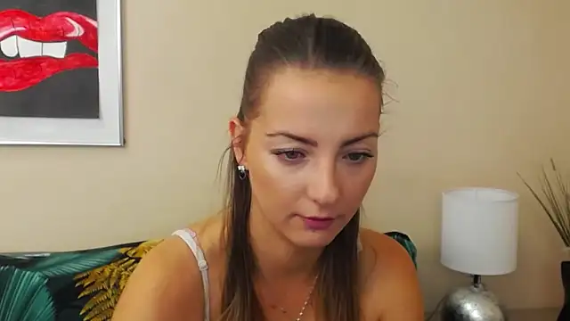 Snapshot of NatalieSexy chatting on 10.31.25 NatalieSexy online show from 10.31.25