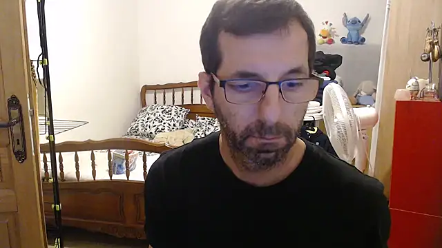 steph19x5 online show from 10.28.25