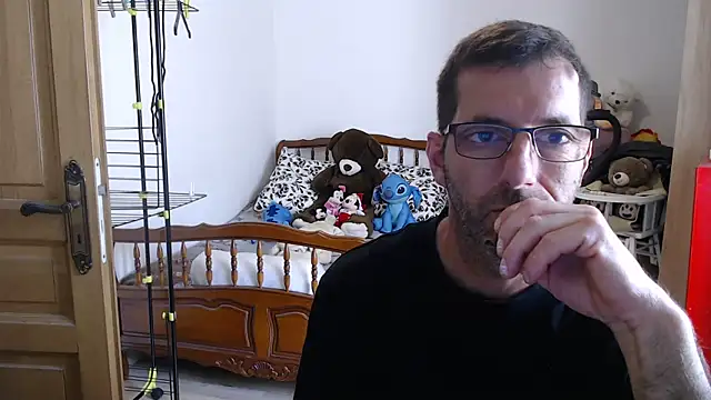 steph19x5 online show from 04.28.26