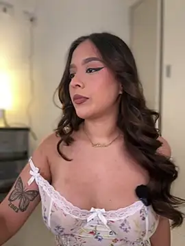 Snapshot of Little_Amber6 chatting on 03.08.26 Little Amber6 online show from 03.08.26