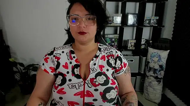 aika-dreams online show from 12.04.24