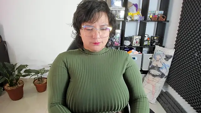 aika-dreams online show from 02.23.25