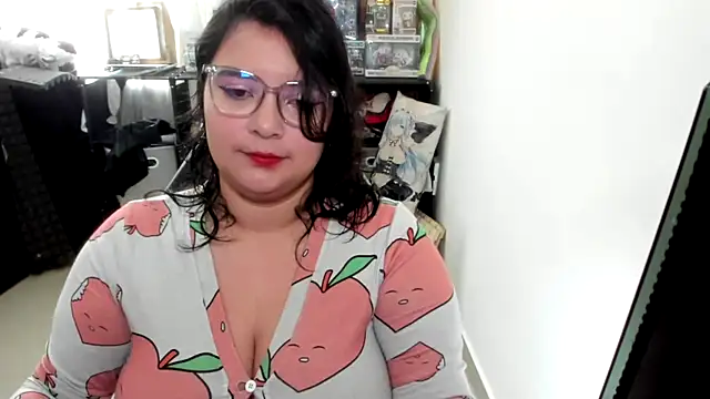 aika-dreams online show from 11.04.25