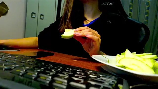 Snapshot of GodlyTheia chatting on 02.05.26 GodlyTheia online show from 02.05.26