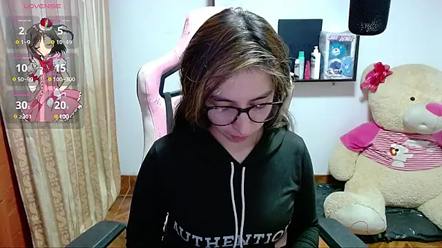 Maggie Fox3 online show from 12.02.24