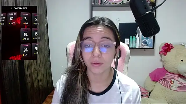 Maggie Fox3 online show from 03.04.25