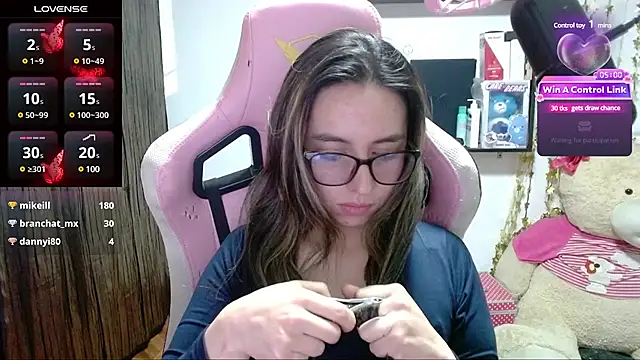 Maggie Fox3 online show from 03.23.25