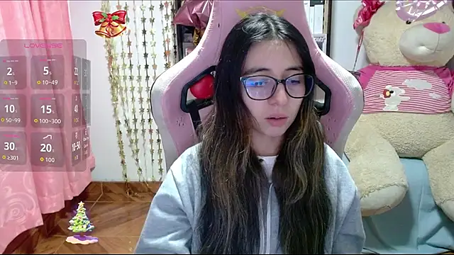 Maggie Fox3 online show from 11.24.25