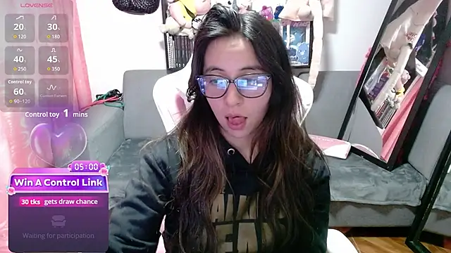 Snapshot of Maggie_Fox3 chatting on 03.29.26 Maggie Fox3 online show from 03.29.26