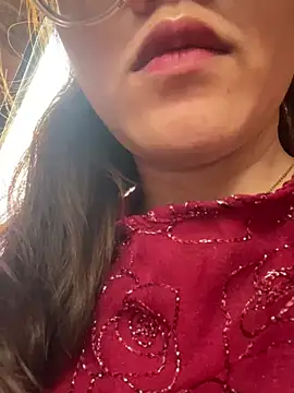 HinaLovely online show from 01.29.25