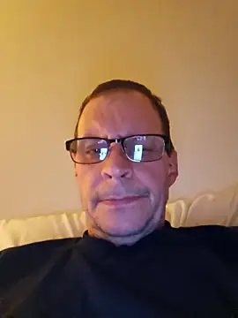 Snapshot of Jbblair01 chatting on 04.12.26 Jbblair01 online show from 04.12.26