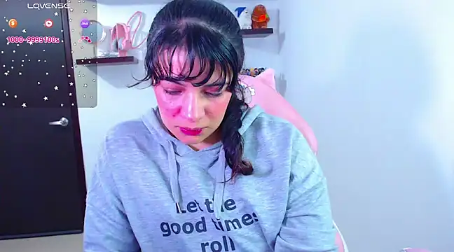 Vannessa  Shy online show from 02.11.25