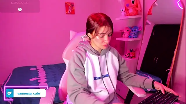 Vannessa  Shy online show from 02.13.26