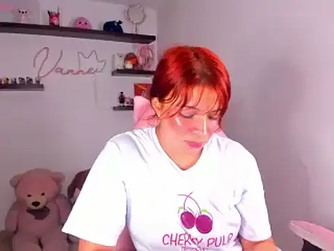 Vannessa  Shy online show from 04.22.26