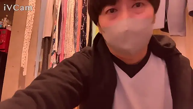 Snapshot of Fundoshi_2 chatting on 12.20.25 Fundoshi 2 online show from 12.20.25