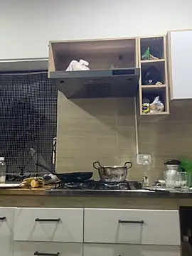 Snapshot of SexyLeilaa chatting on 10.17.25 SexyLeilaa online show from 10.17.25