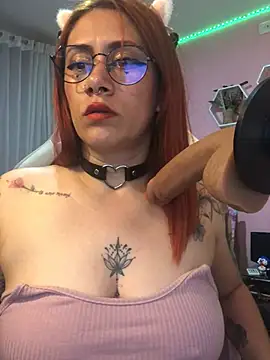 Luna Paris  online show from 12.18.24