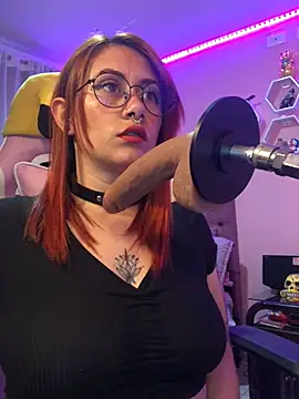 Luna Paris  online show from 01.23.25