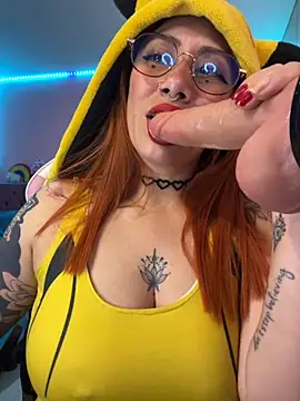 Luna Paris  online show from 10.08.25