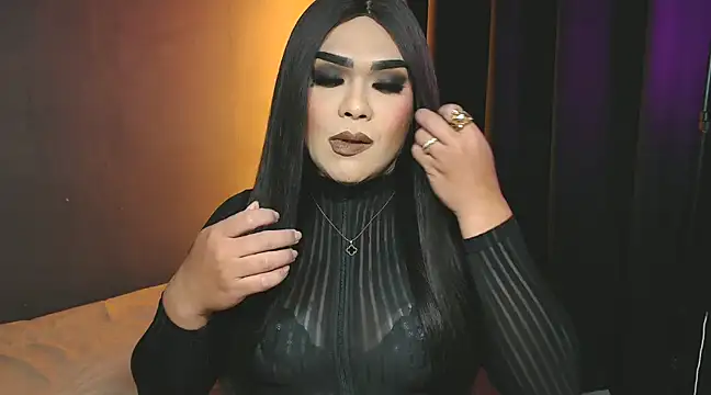 Snapshot of VictoriaEliz chatting on 01.25.25 VictoriaEliz online show from 01.25.25