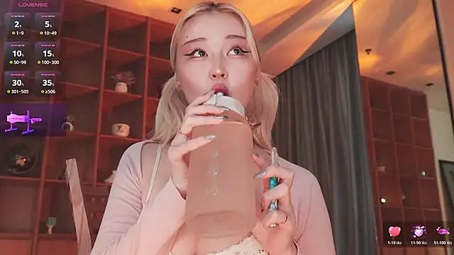 hyun chia online show from 04.27.26