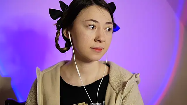 chibi moon  online show from 12.23.24