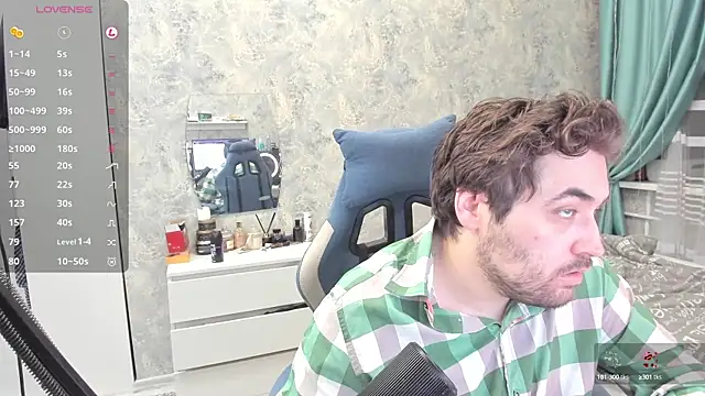 Snapshot of Morlaios chatting on 02.10.25 Morlaios online show from 02.10.25