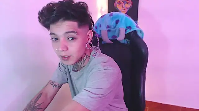 Snapshot of saad_man chatting on 12.26.24 saad man online show from 12.26.24