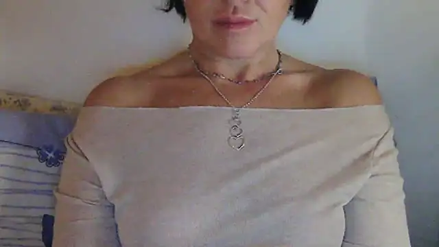 Snapshot of Althea_Love chatting on 11.08.25 Althea Love online show from 11.08.25