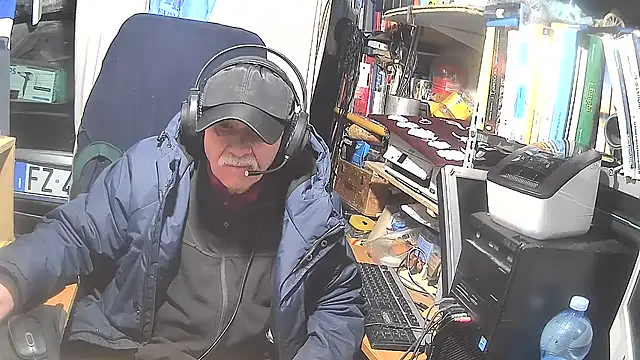 Snapshot of nonnomaturobisex chatting on 02.07.25 nonnomaturobisex online show from 02.07.25