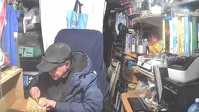 Snapshot of nonnomaturobisex chatting on 02.07.25 nonnomaturobisex online show from 02.07.25