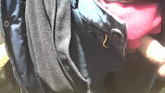 Snapshot of nonnomaturobisex chatting on 02.16.25 nonnomaturobisex online show from 02.16.25