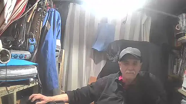 Snapshot of nonnomaturobisex chatting on 02.16.25 nonnomaturobisex online show from 02.16.25