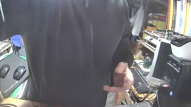 Snapshot of nonnomaturobisex chatting on 02.19.25 nonnomaturobisex online show from 02.19.25