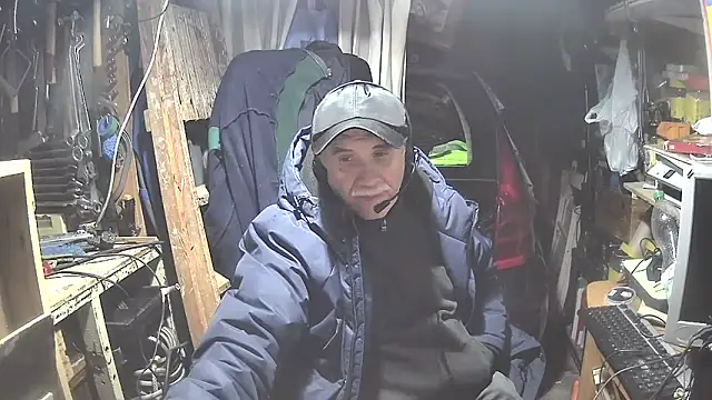 Snapshot of nonnomaturobisex chatting on 02.21.25 nonnomaturobisex online show from 02.21.25