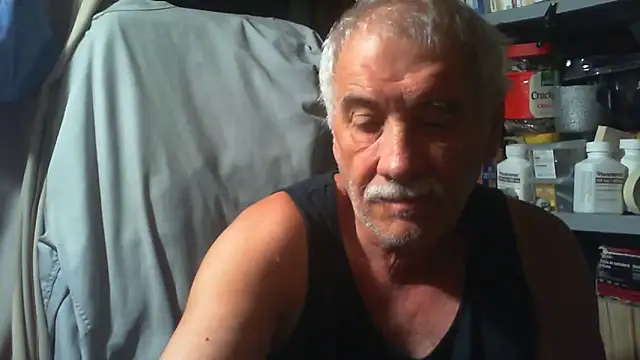 Snapshot of nonnomaturobisex chatting on 09.17.25 nonnomaturobisex online show from 09.17.25